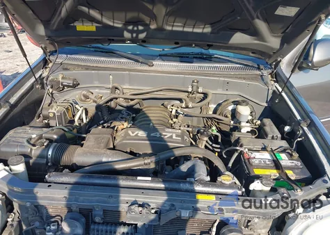 2005 Toyota Sequoia Sr5 из США, поврежденный, VIN 5TDZT34A25S263002